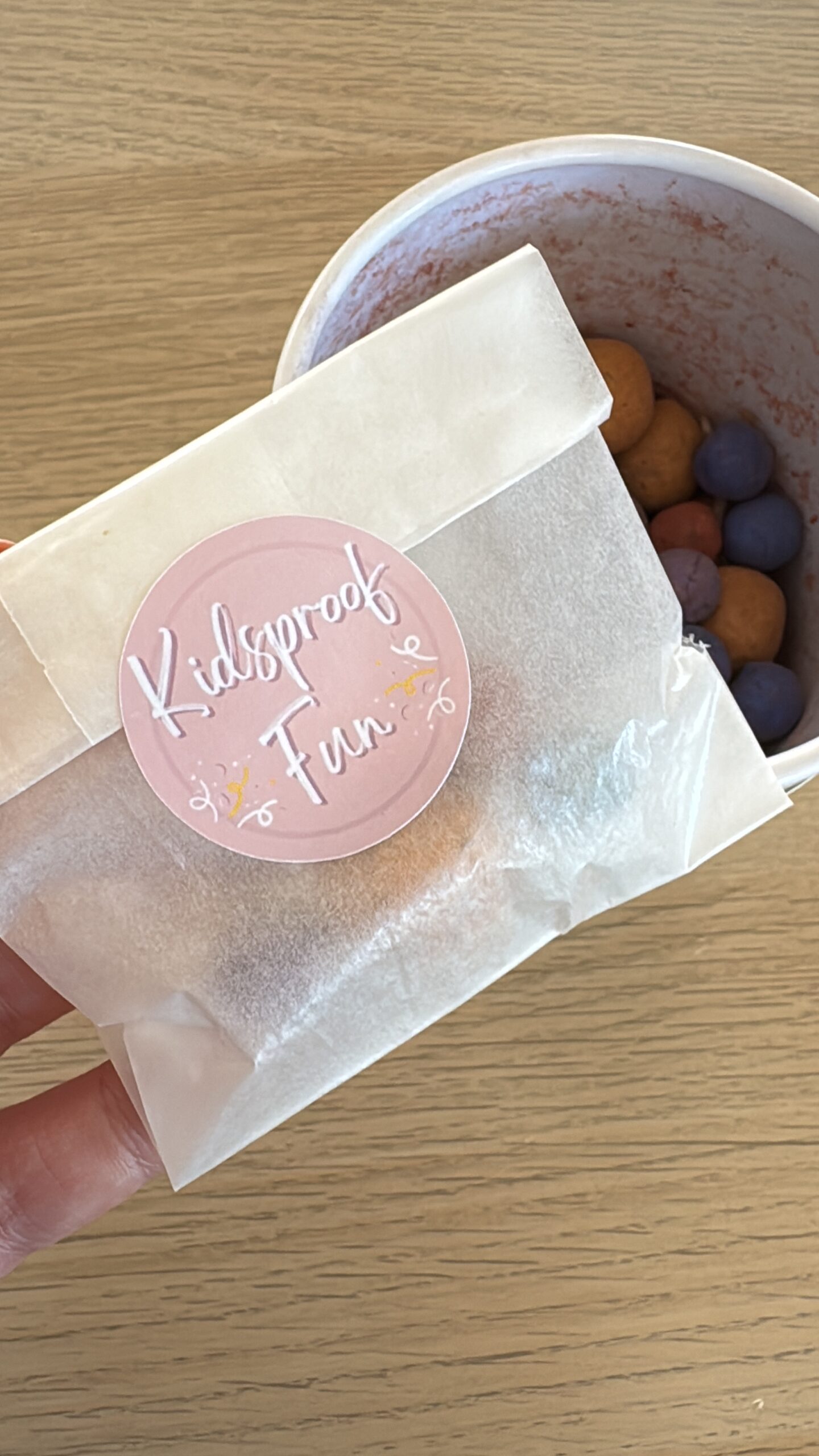 Bloemen ketting maken - Afbeelding 6